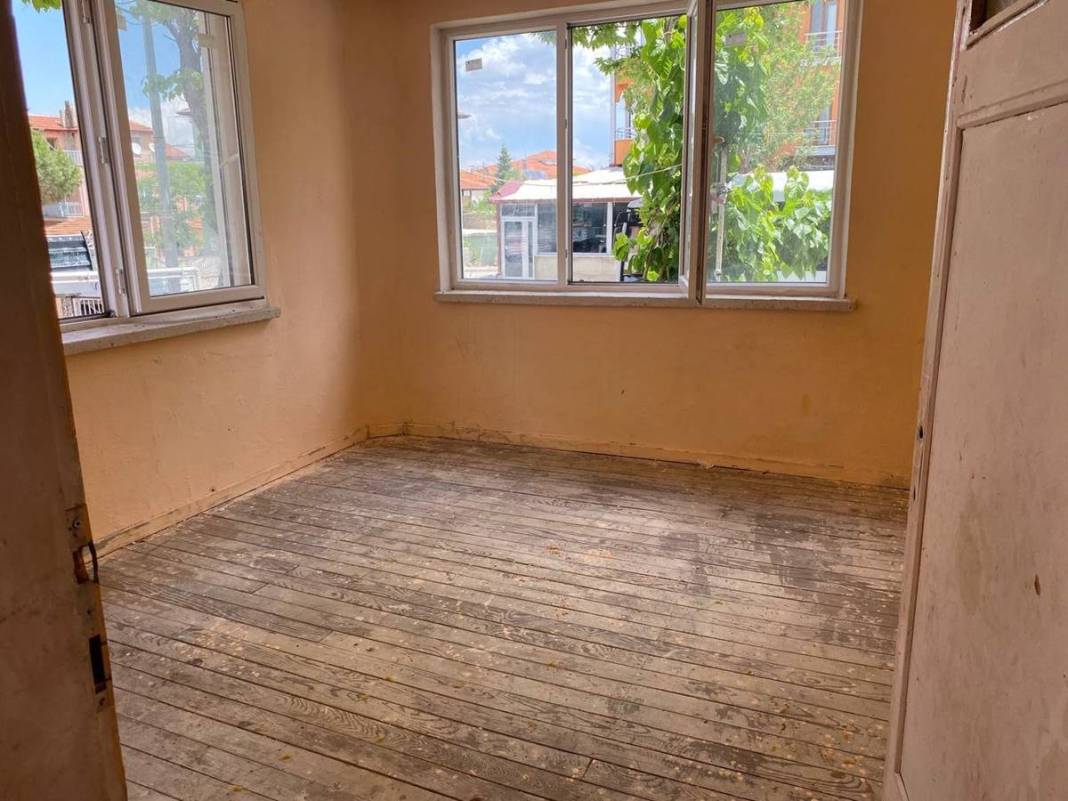 Kiraya verdiği evin son halini gören kadın, hüngür hüngür ağladı! Bu kadarını hiç kimse tahmin edemezdi 17